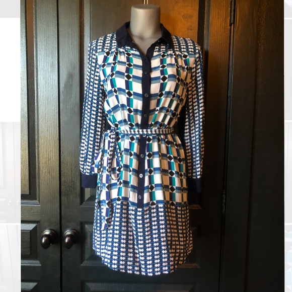 Geometric Dress with Matching Sash - Picture 2 of 9